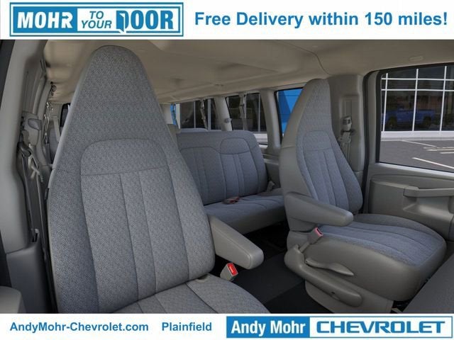 2025 Chevrolet Express Passenger 1LT