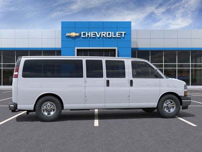 2025 Chevrolet Express Passenger 1LT