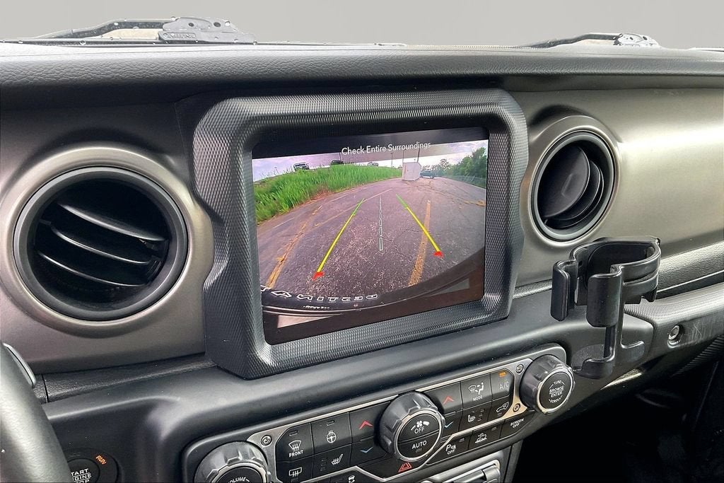 2022 Jeep Wrangler Unlimited Willys