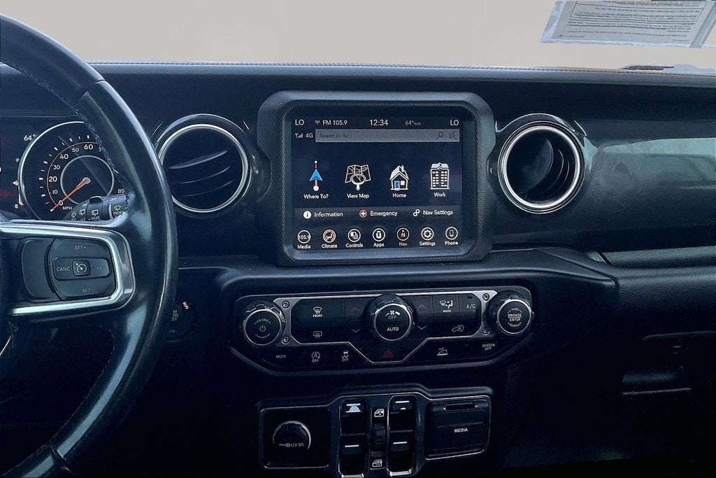 2022 Jeep Wrangler Unlimited Sahara Altitude