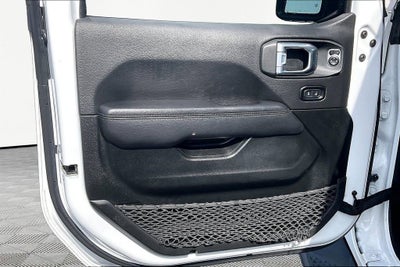 2022 Jeep Wrangler Unlimited Sahara Altitude