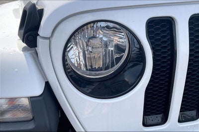 2022 Jeep Wrangler Unlimited Sahara Altitude