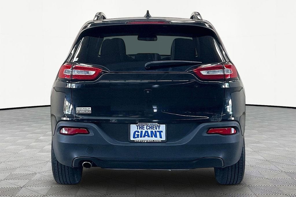 2016 Jeep Cherokee Sport