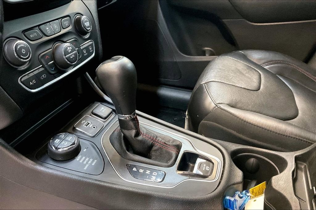 2019 Jeep Cherokee Trailhawk Elite