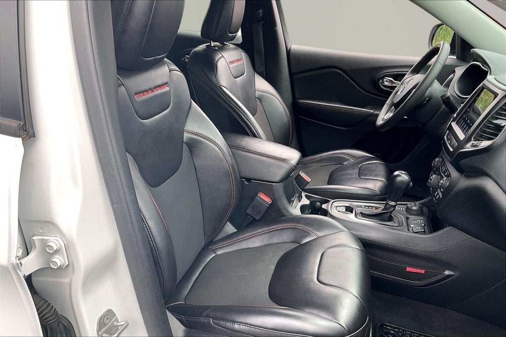 2021 Jeep Cherokee Trailhawk