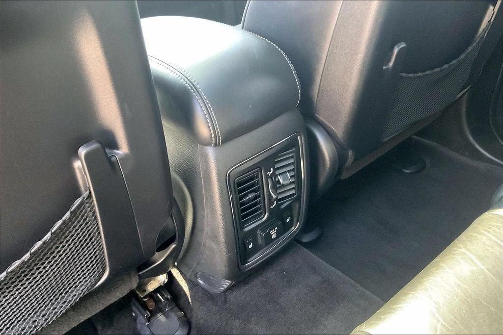 2012 Jeep Grand Cherokee Overland