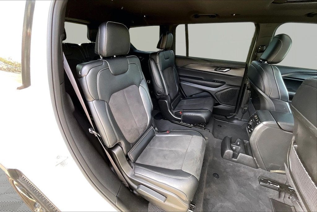 2024 Jeep Grand Cherokee L Altitude X