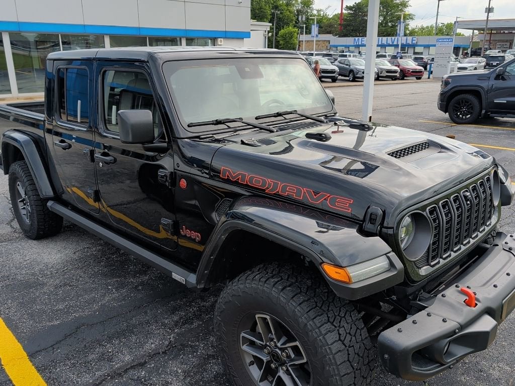 2024 Jeep Gladiator Mojave X