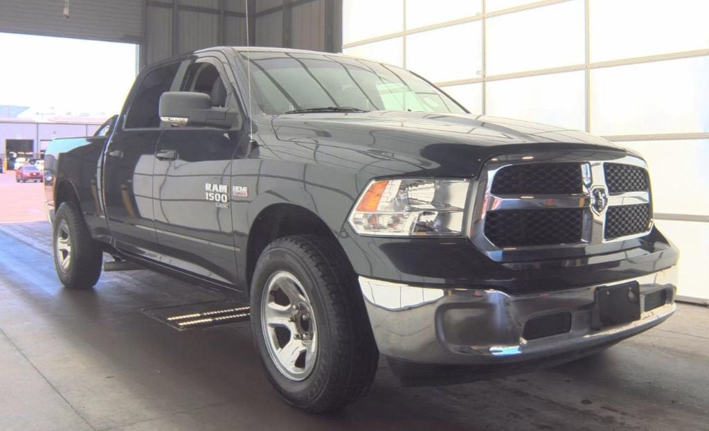 2020 RAM 1500 Classic SLT