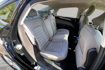 2016 Ford Fusion S