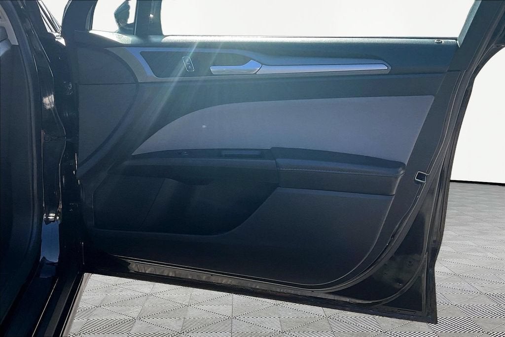 2016 Ford Fusion S