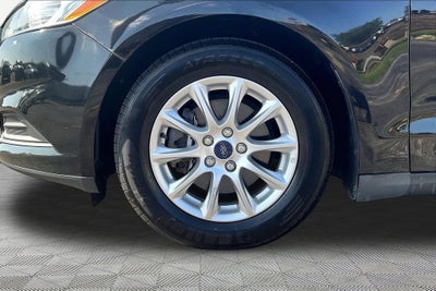 2016 Ford Fusion S