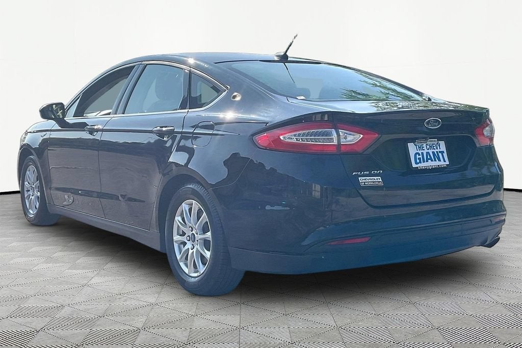 2016 Ford Fusion S