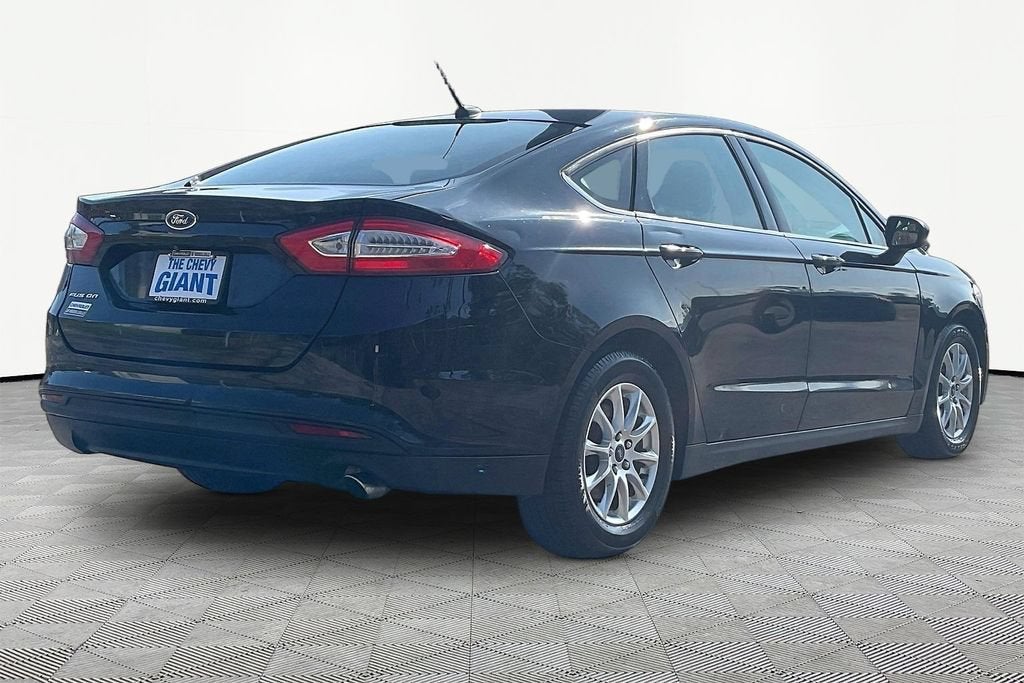 2016 Ford Fusion S