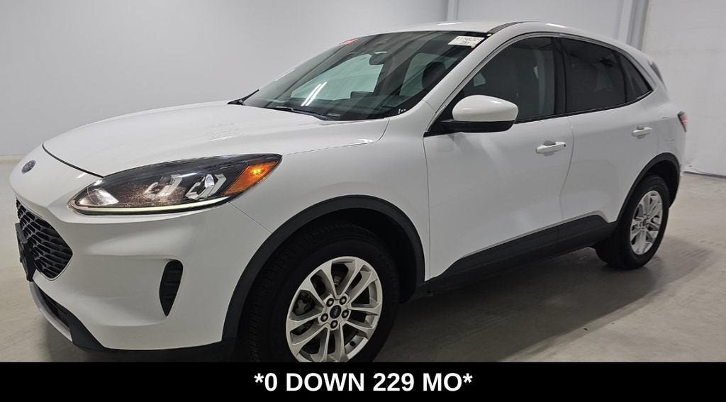 2020 Ford Escape SE