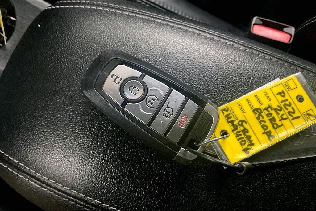 2024 Ford Escape Platinum