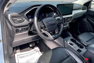2025 Ford Escape Platinum