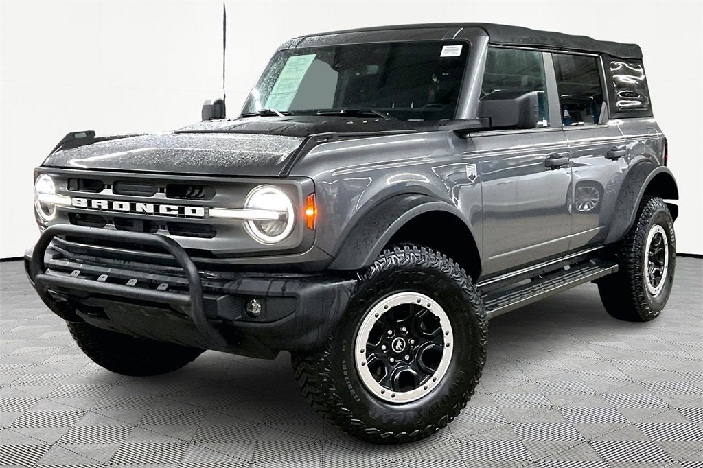 2022 Ford Bronco Base
