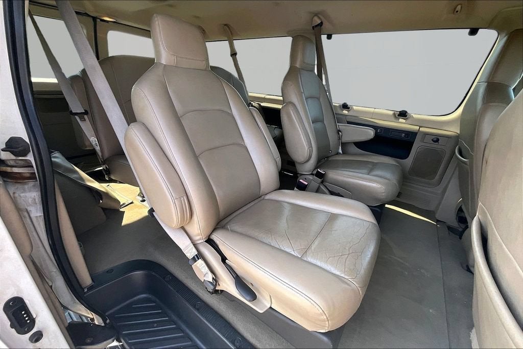 2009 Ford Econoline Wagon XL