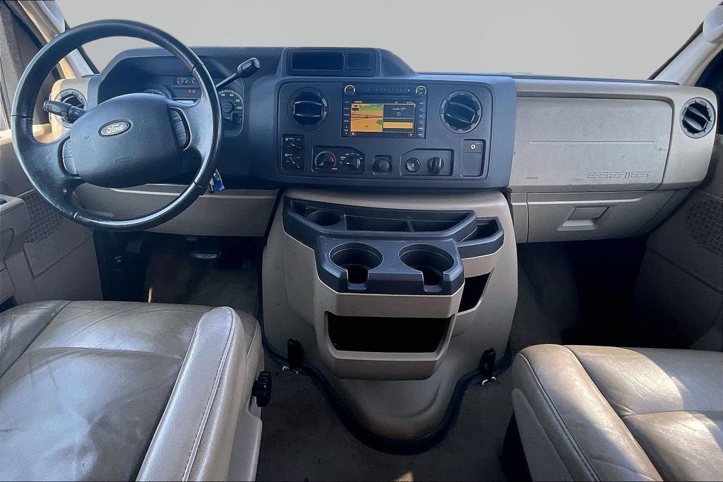 2009 Ford Econoline Wagon XL