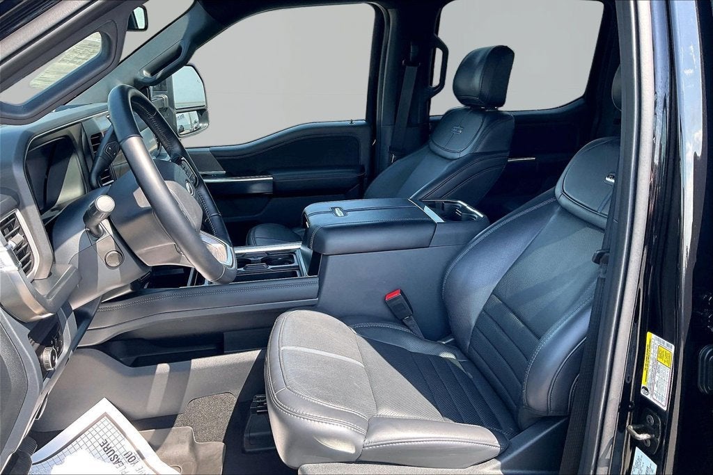 2025 Ford Super Duty F-350 SRW XL