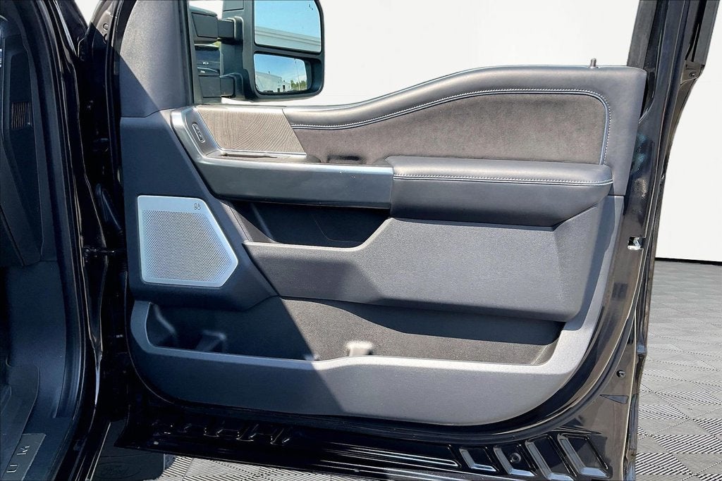 2025 Ford Super Duty F-350 SRW XL