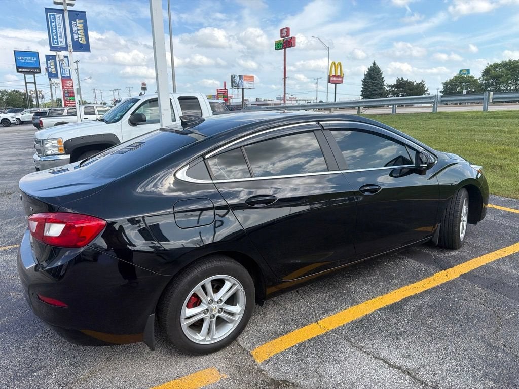 2017 Chevrolet Cruze LT