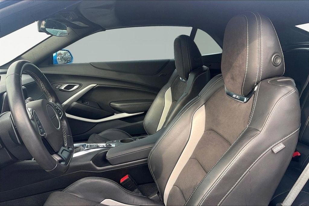 2023 Chevrolet Camaro LT1