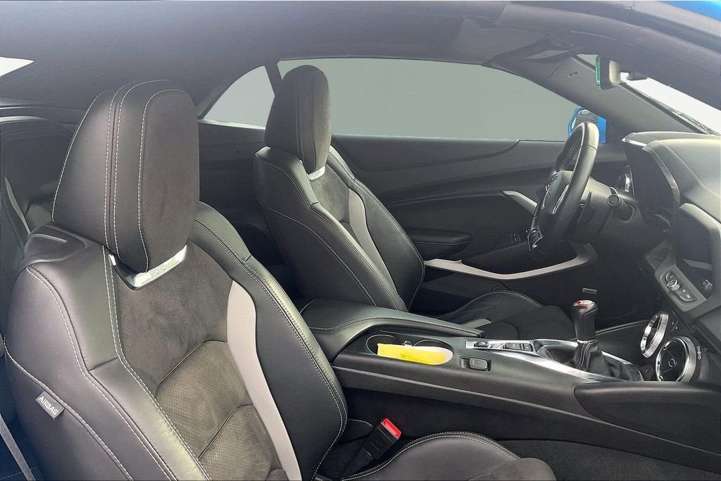 2023 Chevrolet Camaro LT1