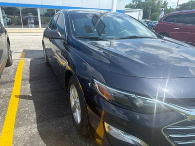 2022 Chevrolet Malibu LS