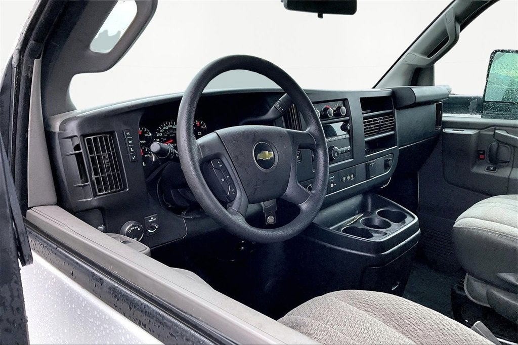 2018 Chevrolet Express Passenger 3500 LT