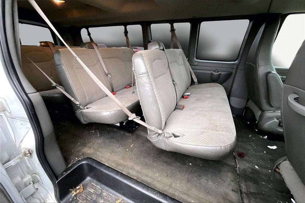 2018 Chevrolet Express Passenger 3500 LT