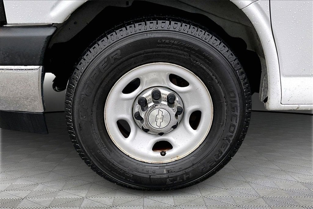 2018 Chevrolet Express Passenger 3500 LT