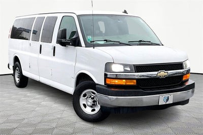 2018 Chevrolet Express Passenger 3500 LT