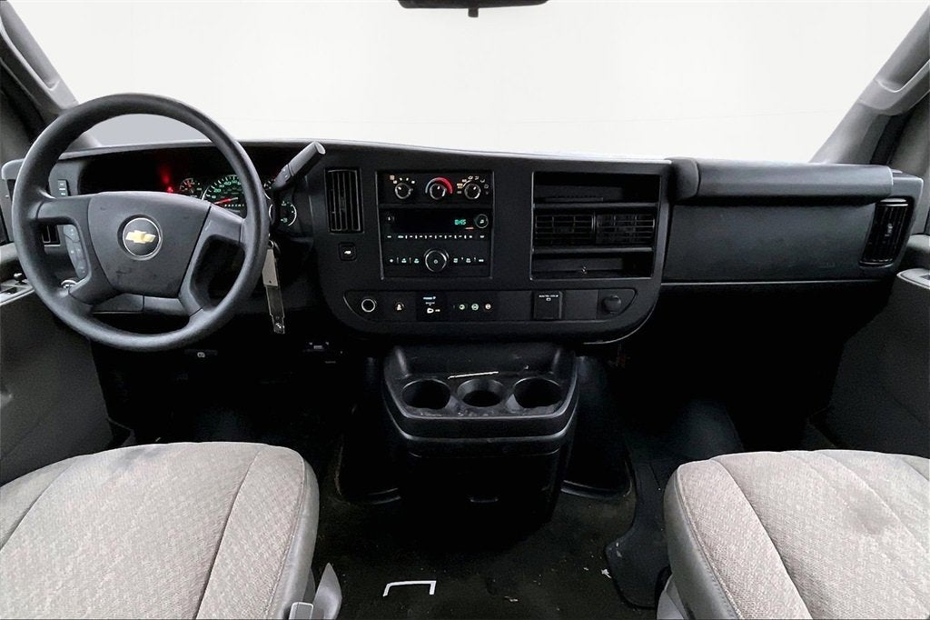 2018 Chevrolet Express Passenger 3500 LT