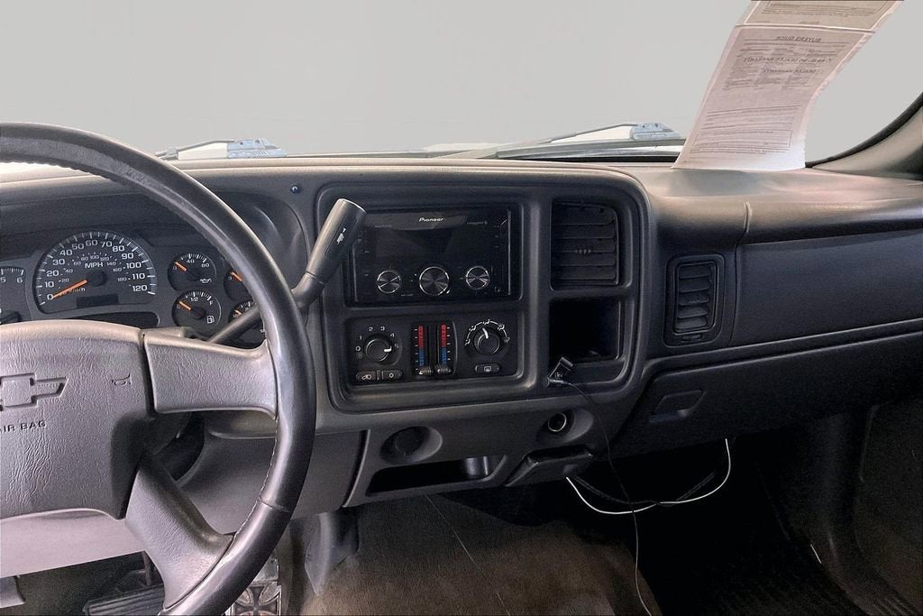 2005 Chevrolet Silverado 1500 LS