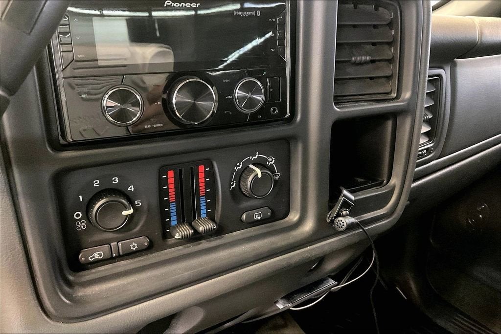 2005 Chevrolet Silverado 1500 LS