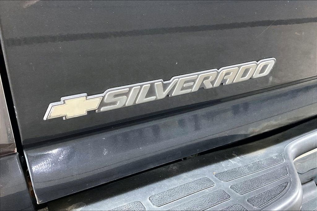 2005 Chevrolet Silverado 1500 LS