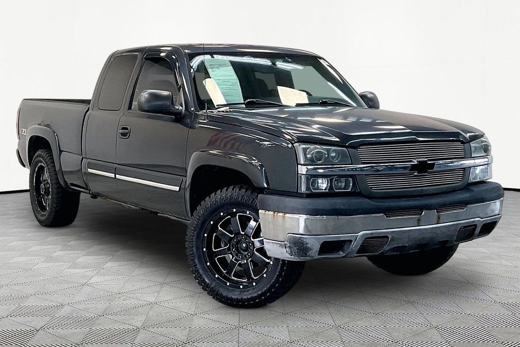 2005 Chevrolet Silverado 1500 LS