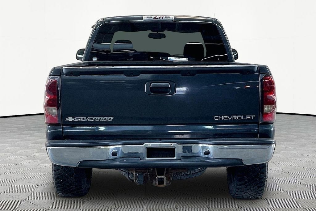 2005 Chevrolet Silverado 1500 LS