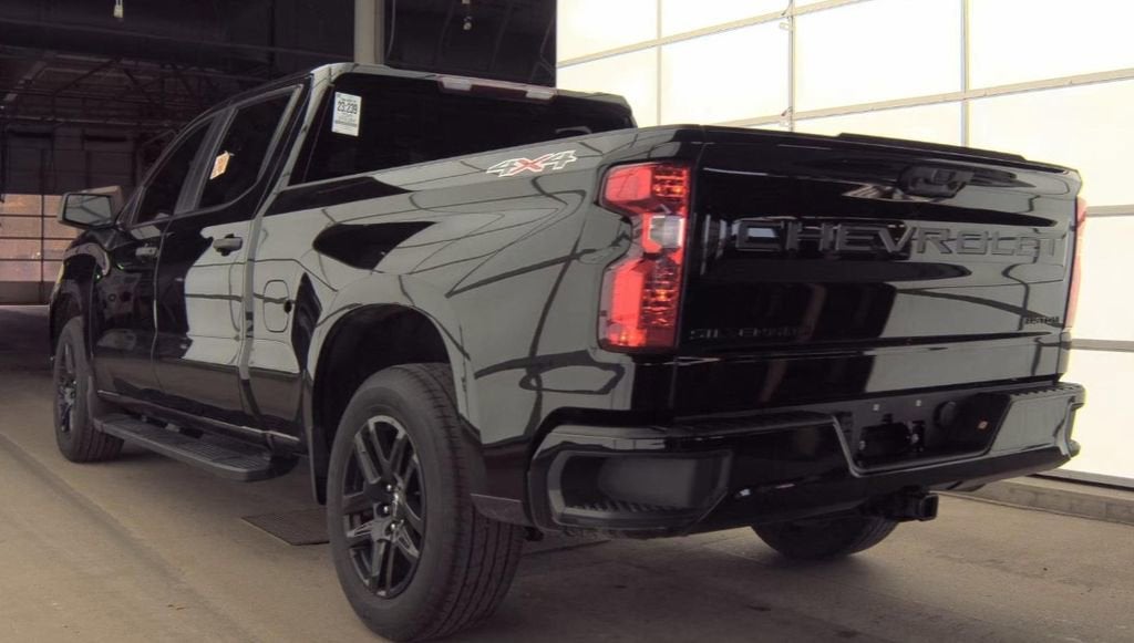 2024 Chevrolet Silverado 1500 Custom