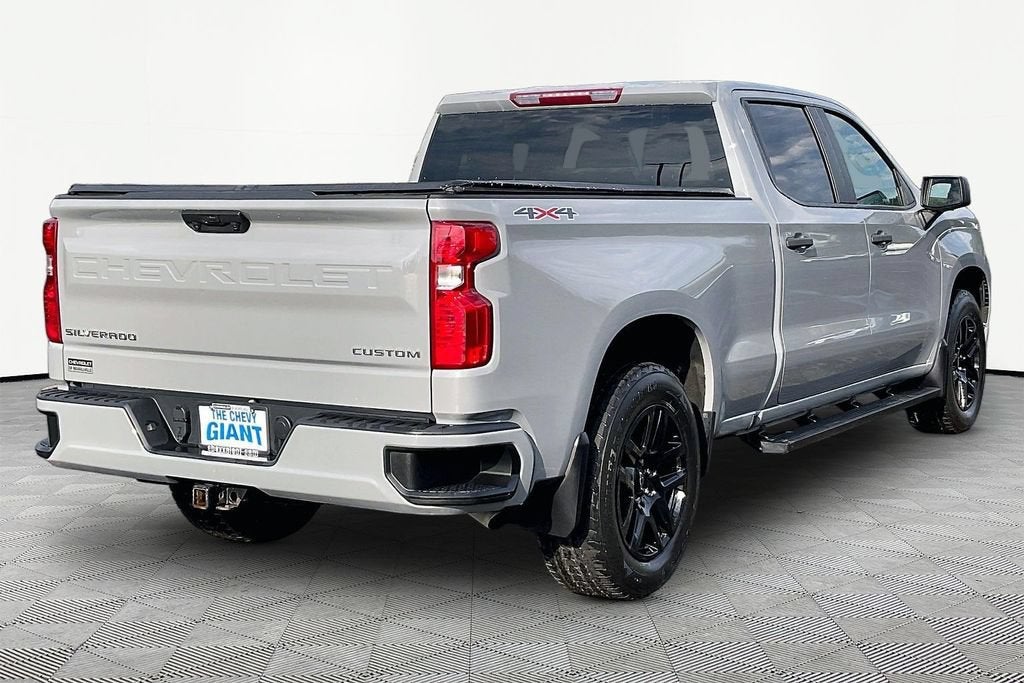 2024 Chevrolet Silverado 1500 Custom