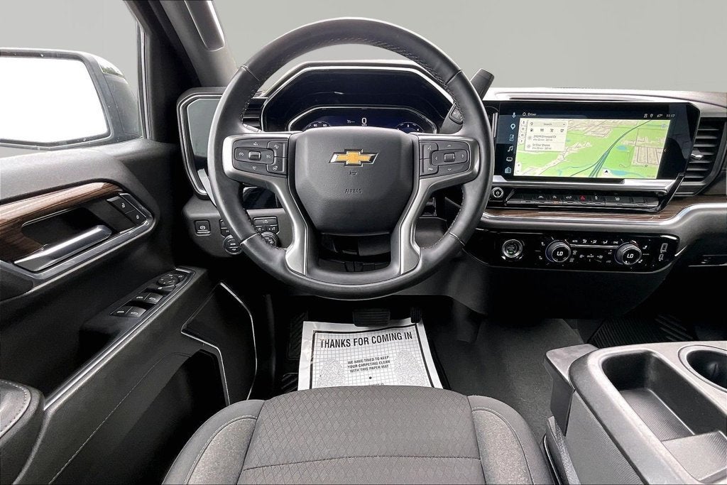 2024 Chevrolet Silverado 1500 LT (2FL)