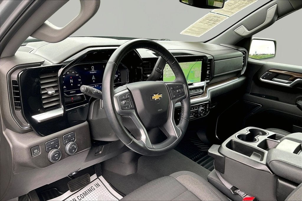 2024 Chevrolet Silverado 1500 LT (2FL)