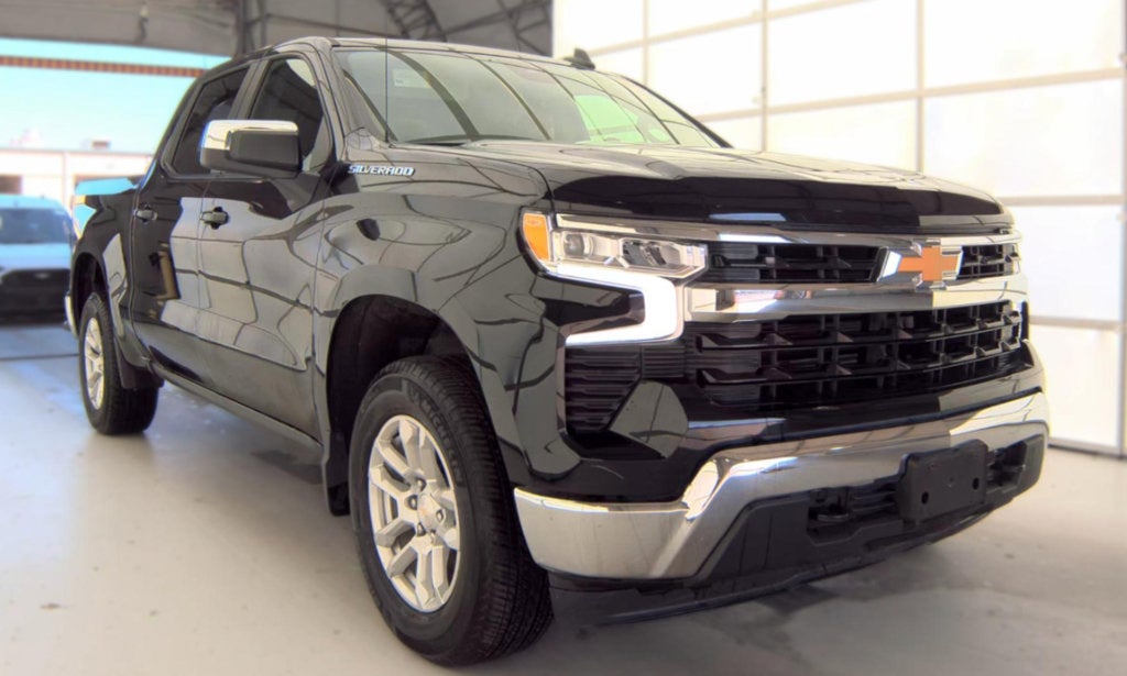 2024 Chevrolet Silverado 1500 LT (2FL)