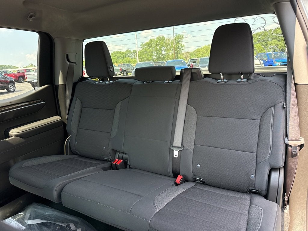 2025 Chevrolet Silverado 1500 LT (2FL)