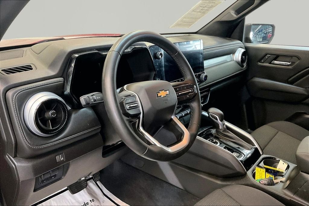 2024 Chevrolet Colorado LT