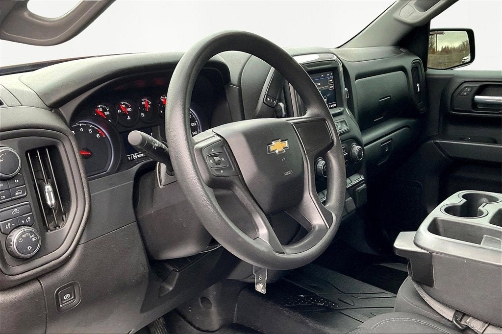 2021 Chevrolet Silverado 1500 Custom