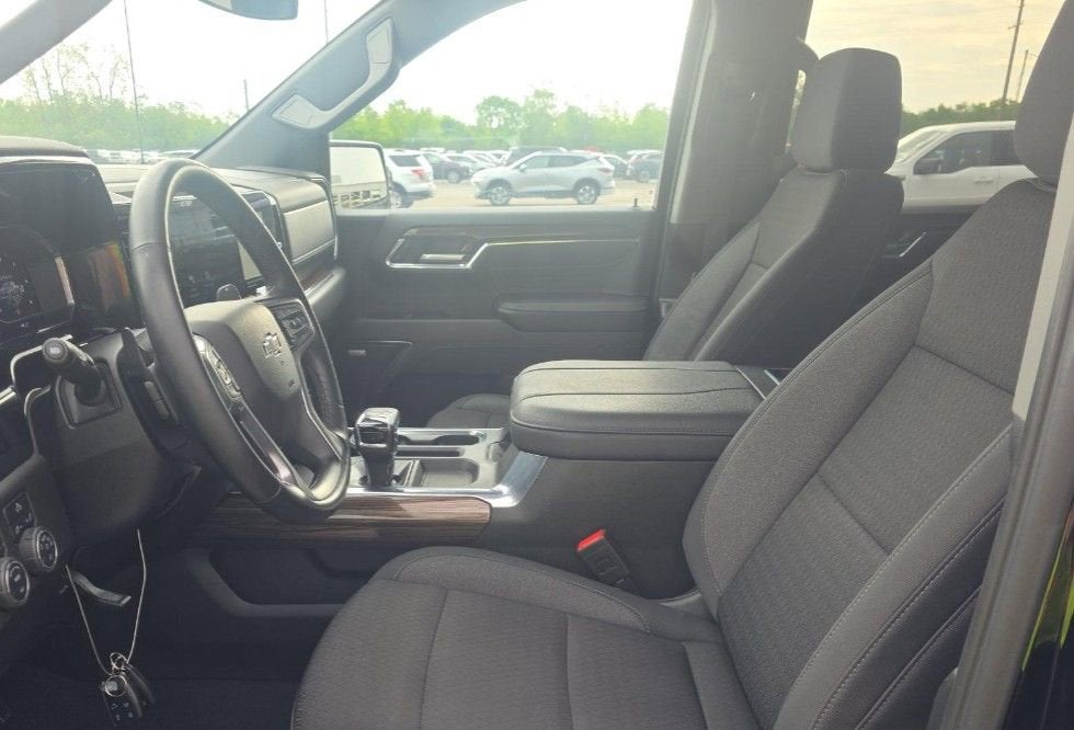 2024 Chevrolet Silverado 1500 RST