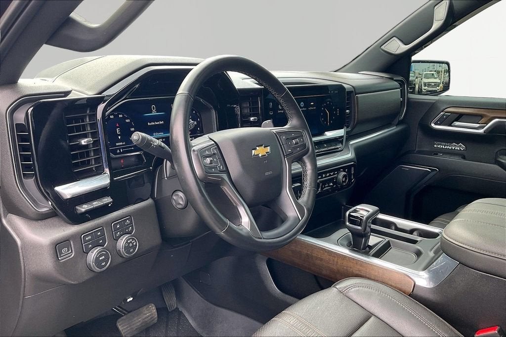 2023 Chevrolet Silverado 1500 High Country